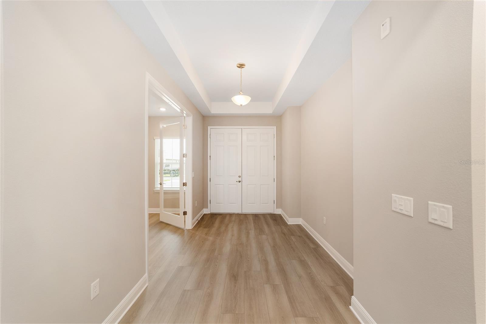 Image 9 of 47 For 10277 105th Court