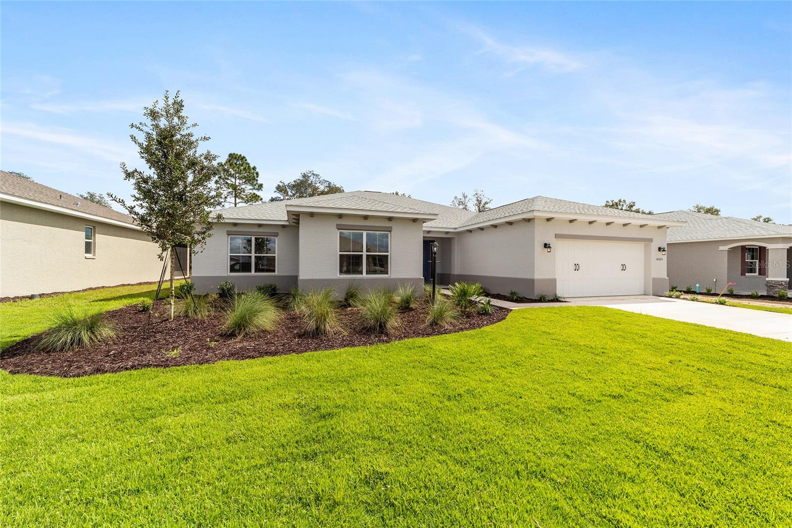 Image 4 of 47 For 10325 105th Court