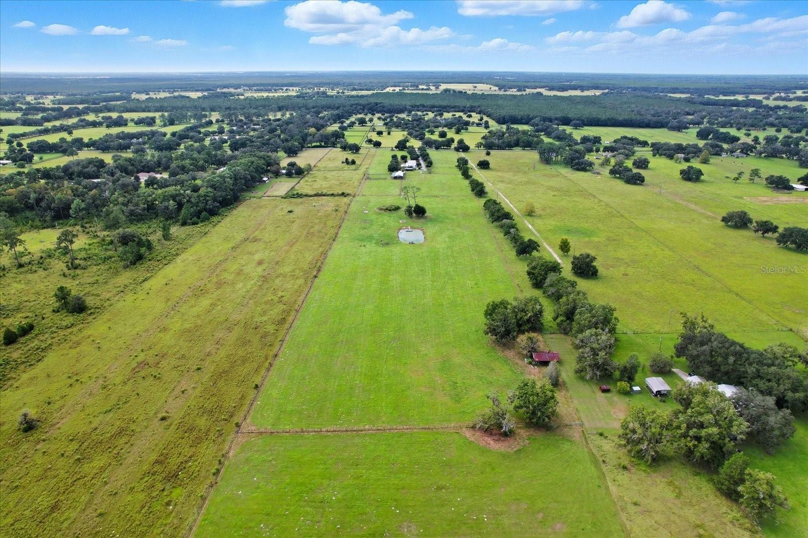 Image 11 of 67 For 9897 160 Avenue