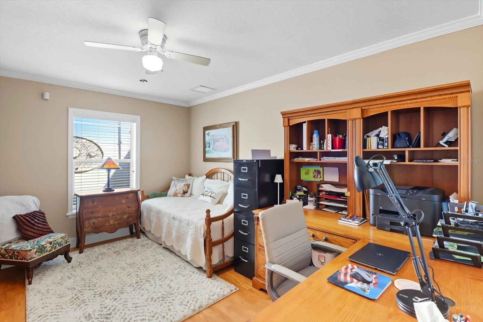 Image 40 of 67 For 9897 160 Avenue
