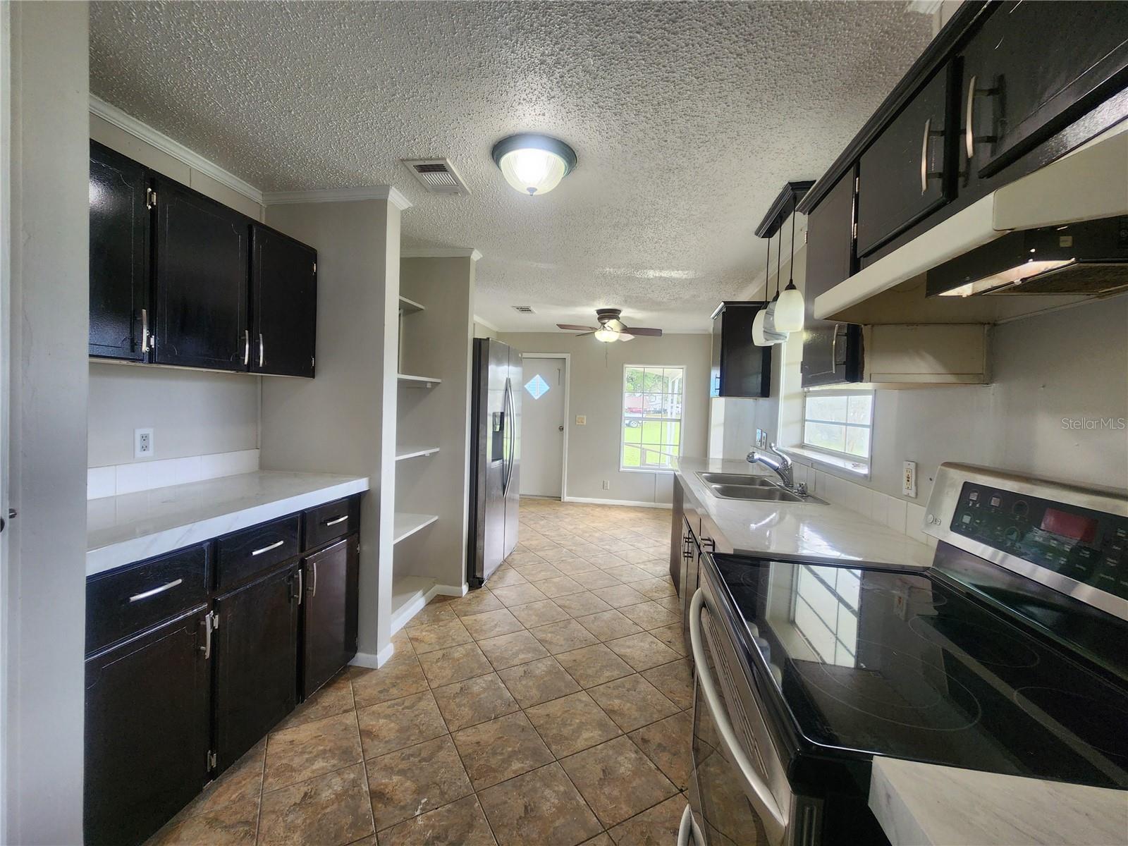 Image 10 of 22 For 6741 1st Place