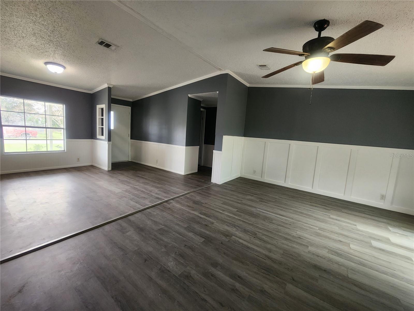 Image 7 of 22 For 6741 1st Place