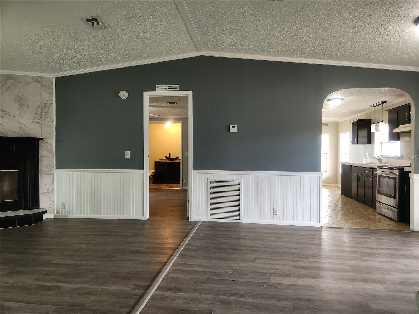 Image 8 of 22 For 6741 1st Place