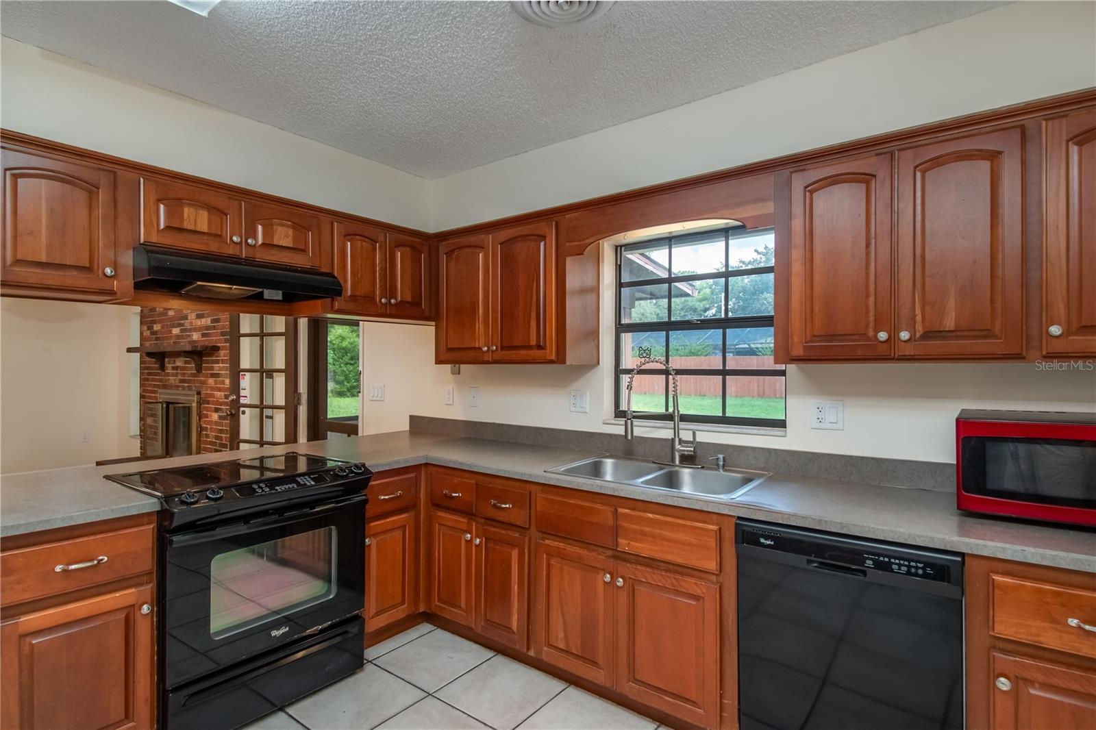 Image 12 of 26 For 4025 17th Place