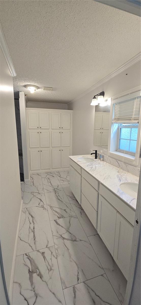 Listing photo id 20 for 2476 Wright Point