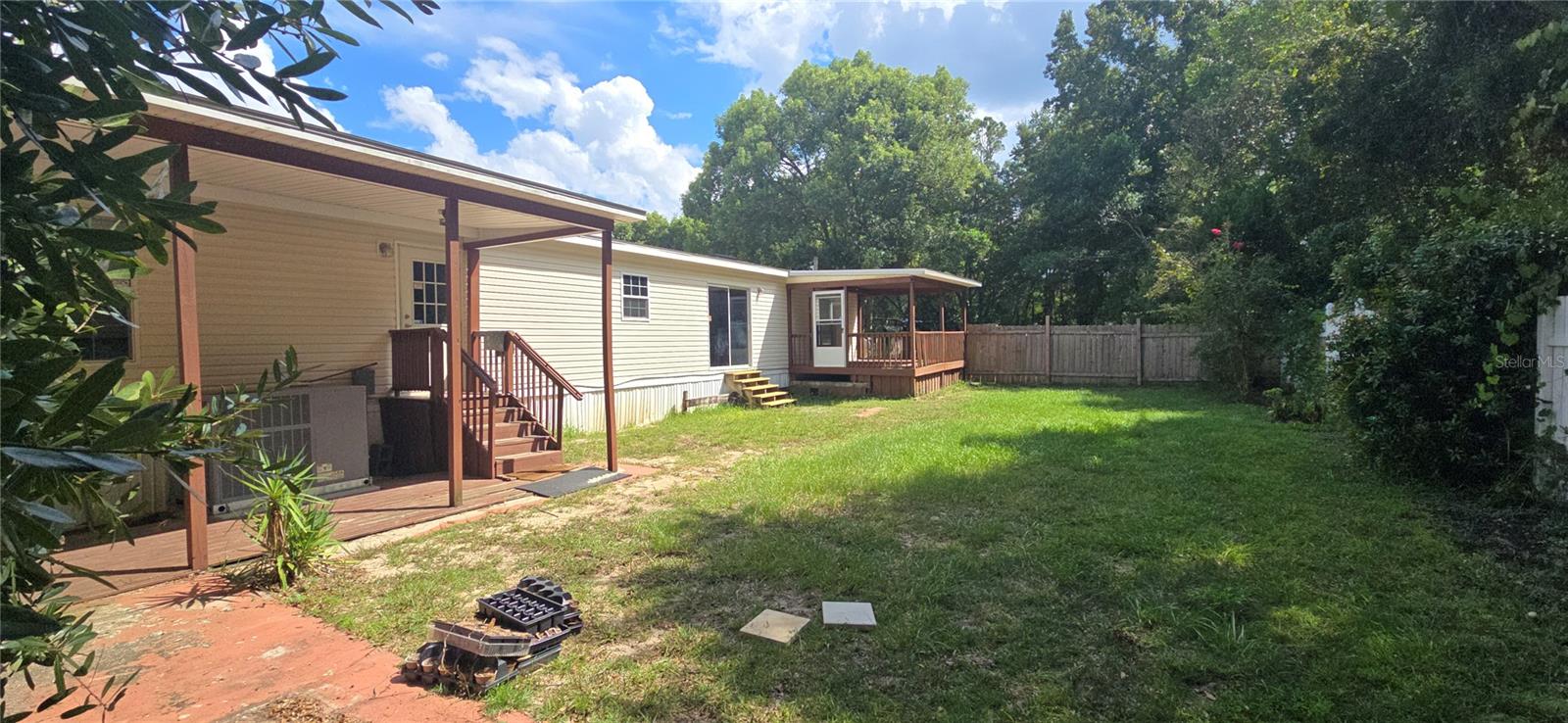 Listing photo id 31 for 2476 Wright Point