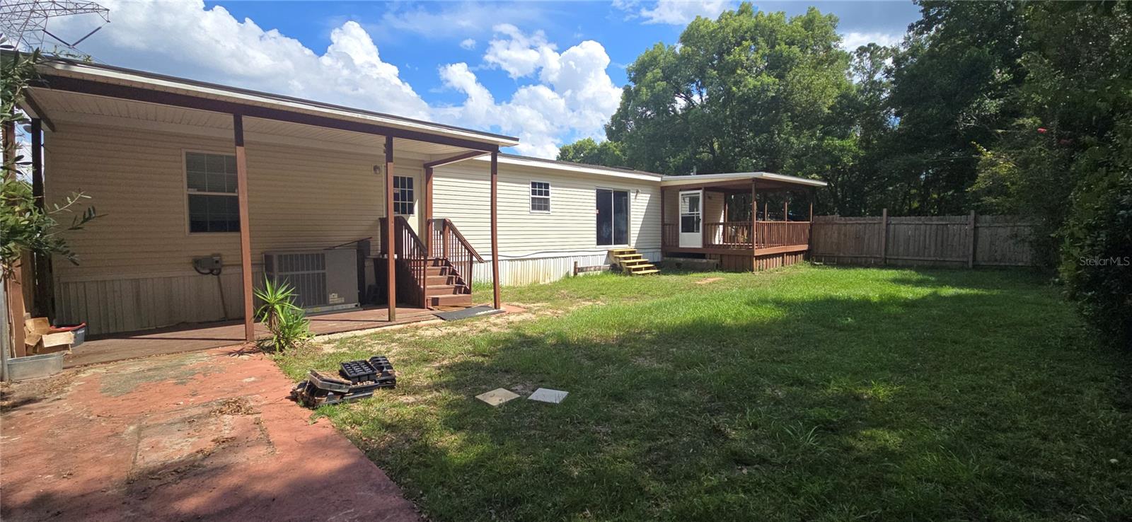 Listing photo id 32 for 2476 Wright Point