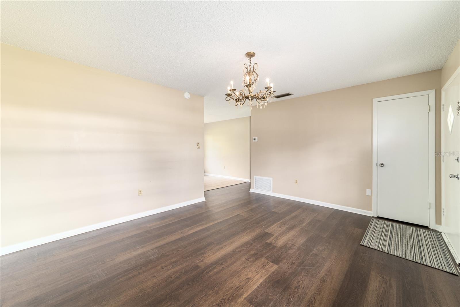 Image 10 of 43 For 1819 22nd Street