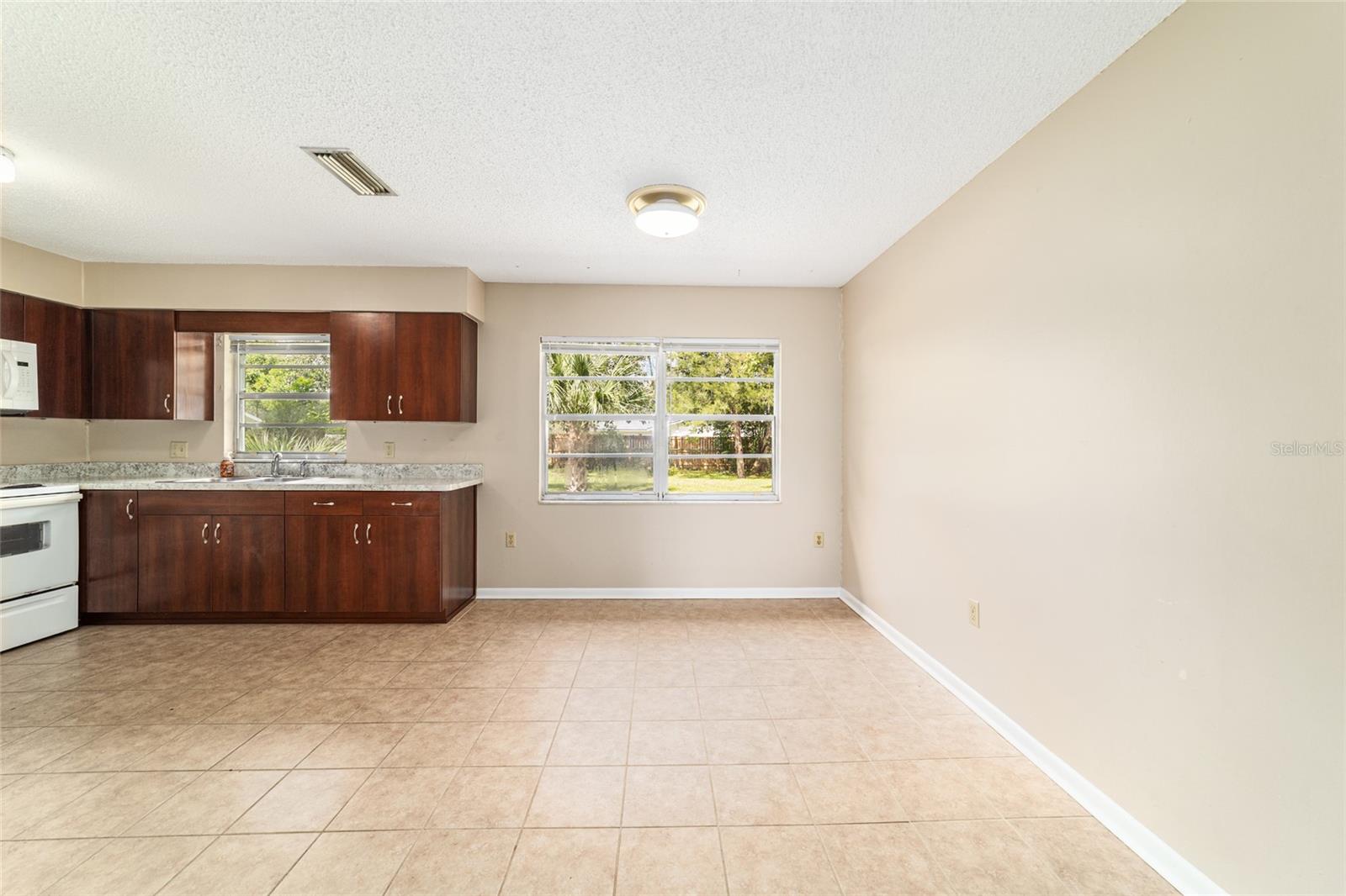 Image 12 of 43 For 1819 22nd Street