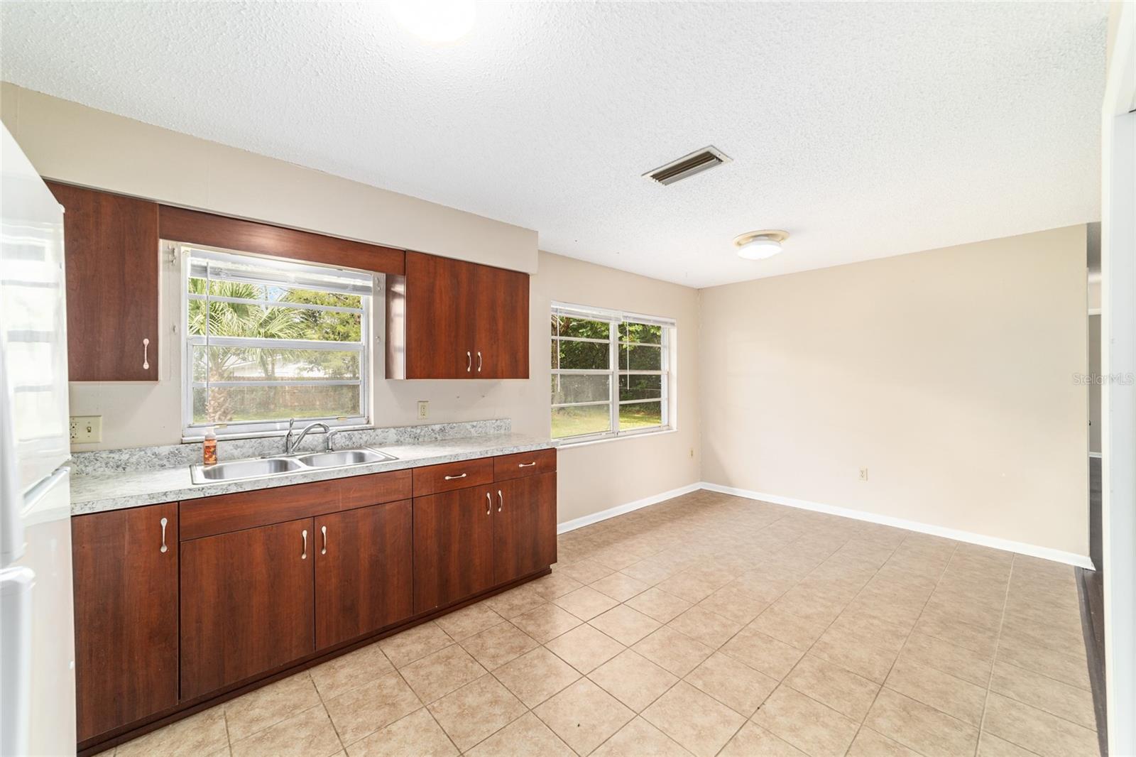 Image 18 of 43 For 1819 22nd Street