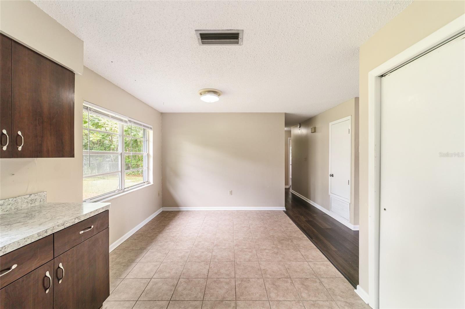 Image 19 of 43 For 1819 22nd Street