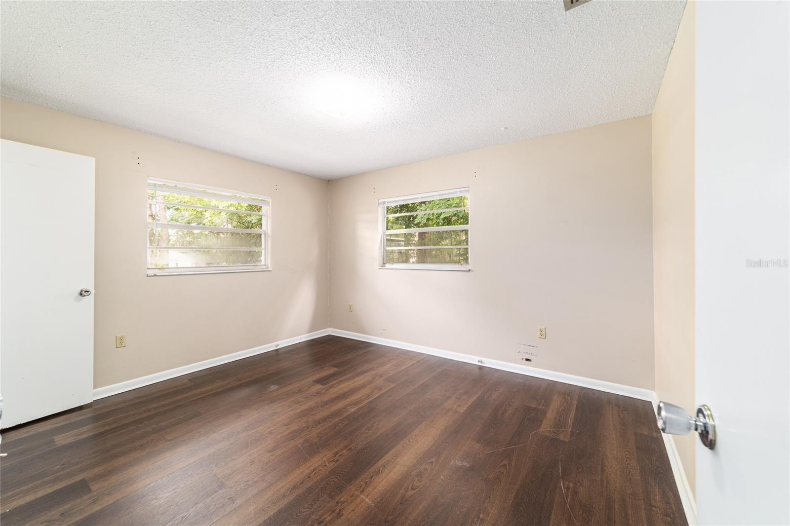 Image 20 of 43 For 1819 22nd Street