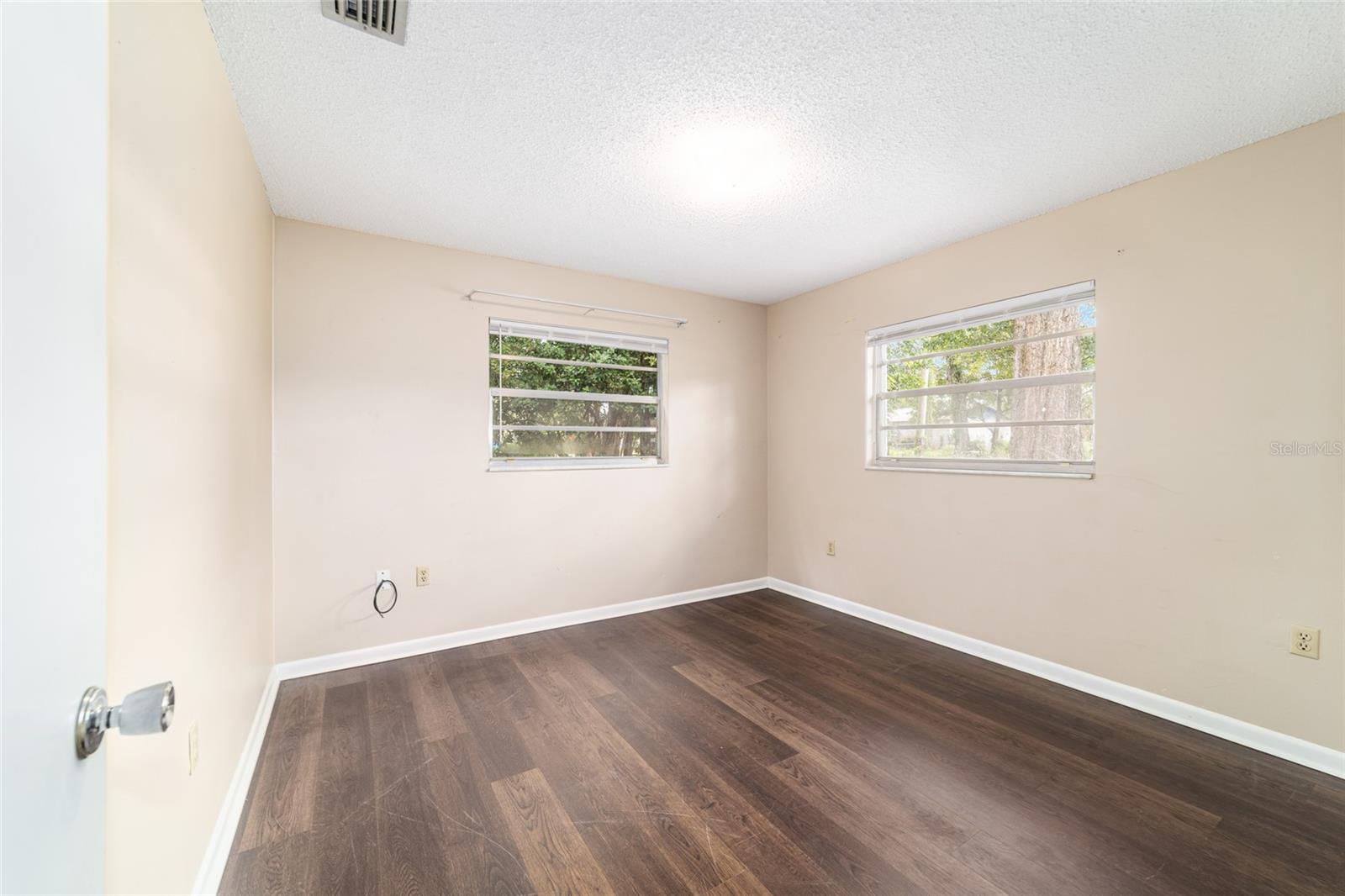 Image 29 of 43 For 1819 22nd Street