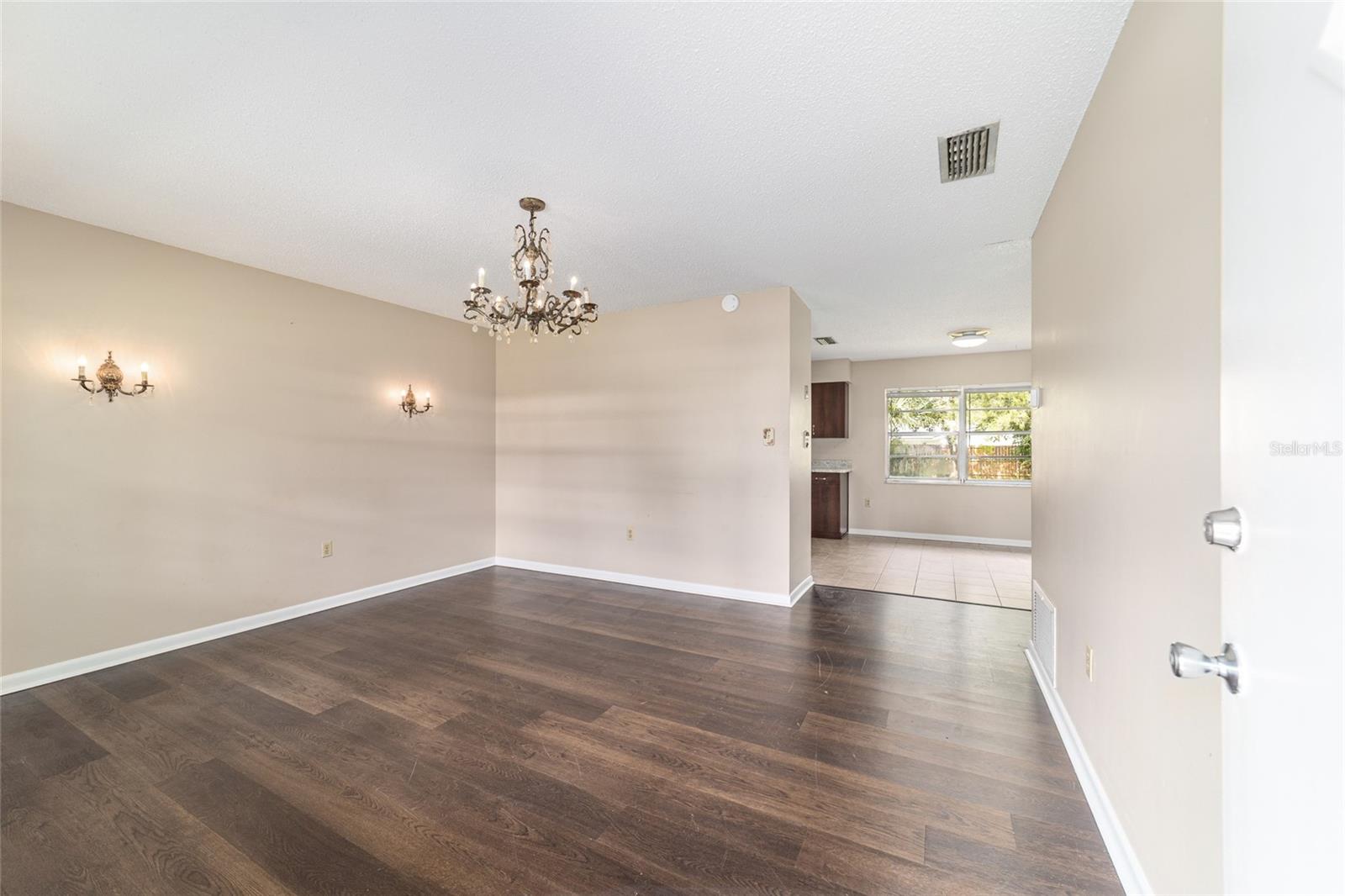 Image 6 of 43 For 1819 22nd Street