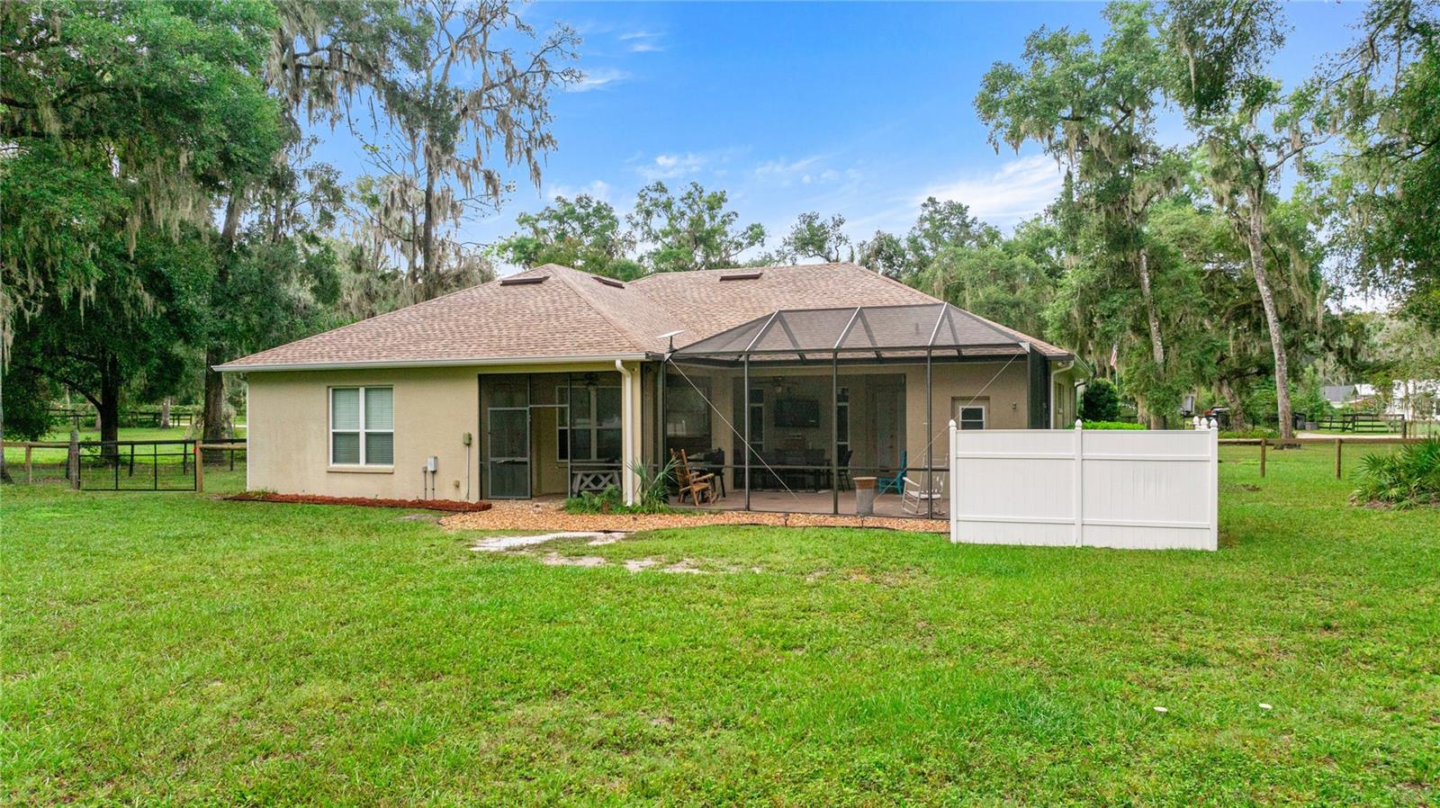 Image 4 of 37 For 4275 138th Place