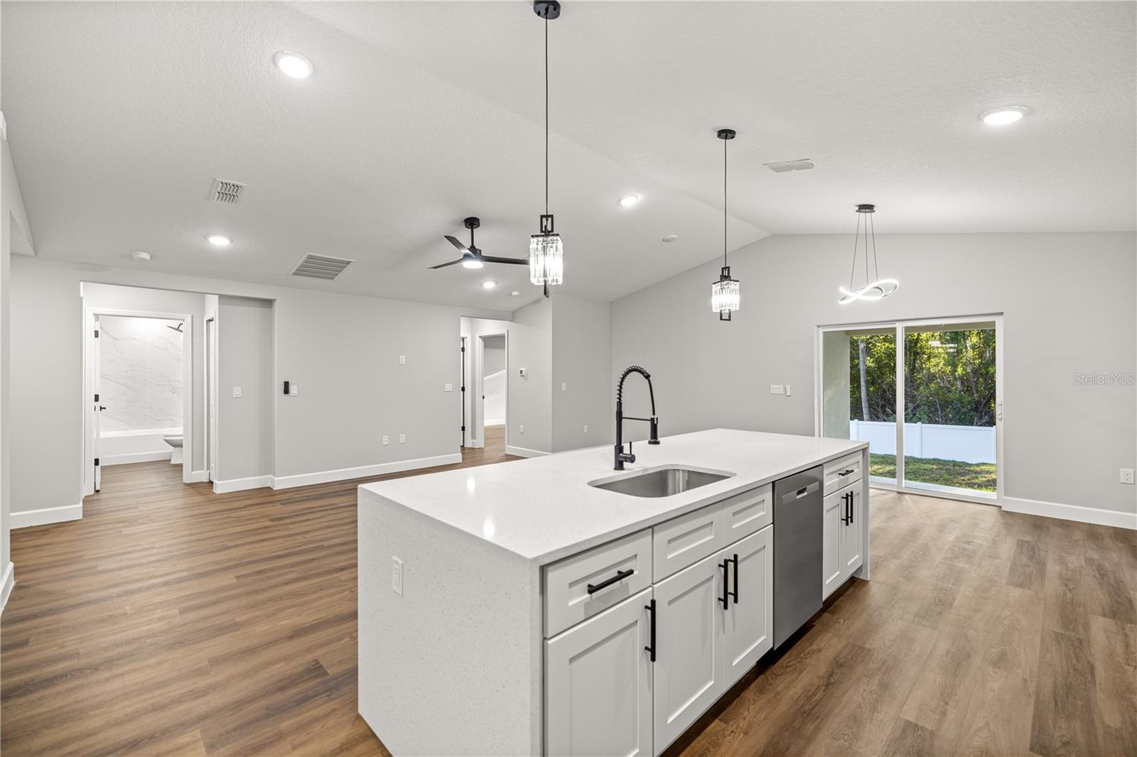 Image 14 of 30 For 12923 41st Ter