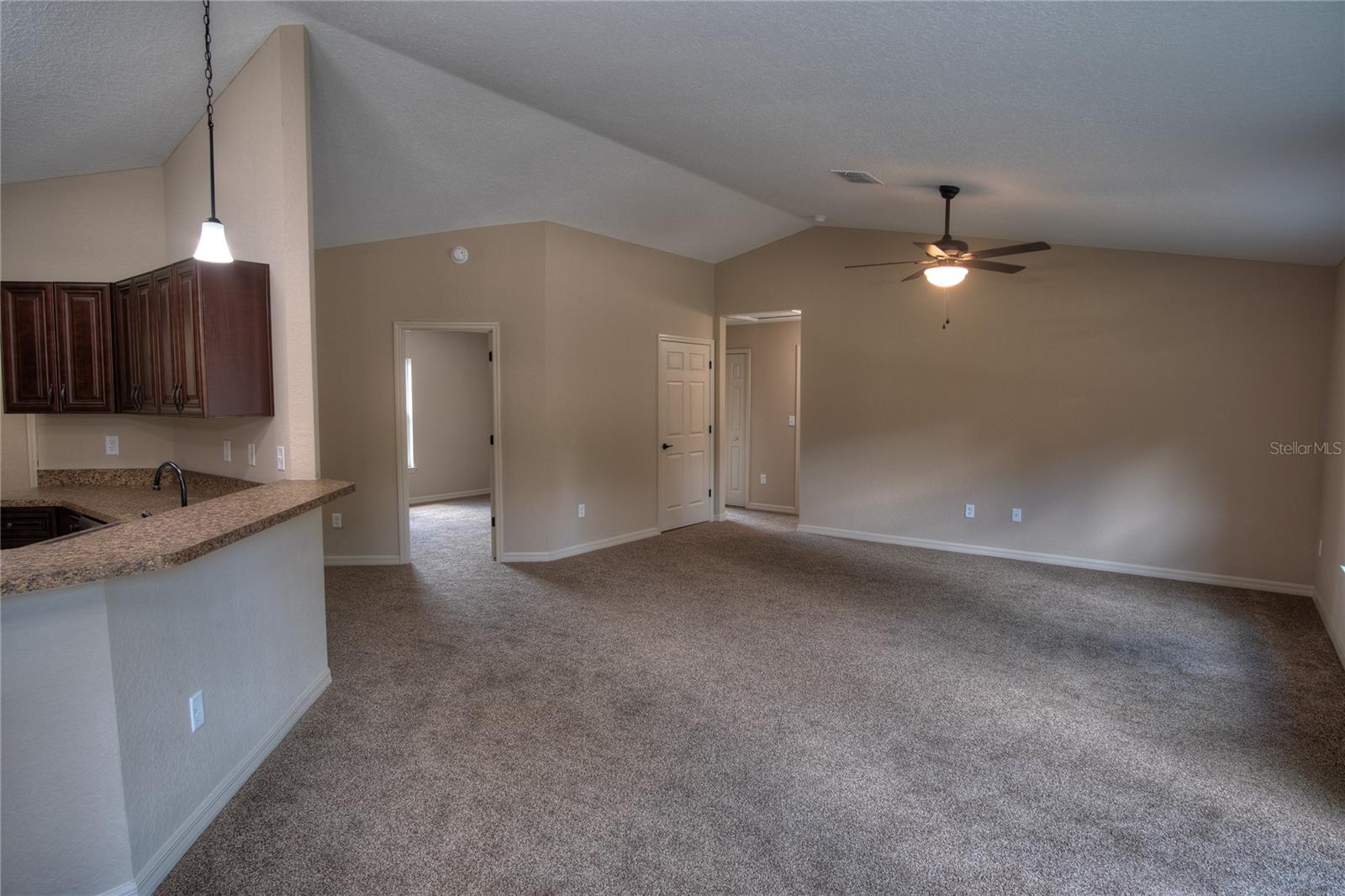 Image 15 of 20 For 16773 18th Avenue Road