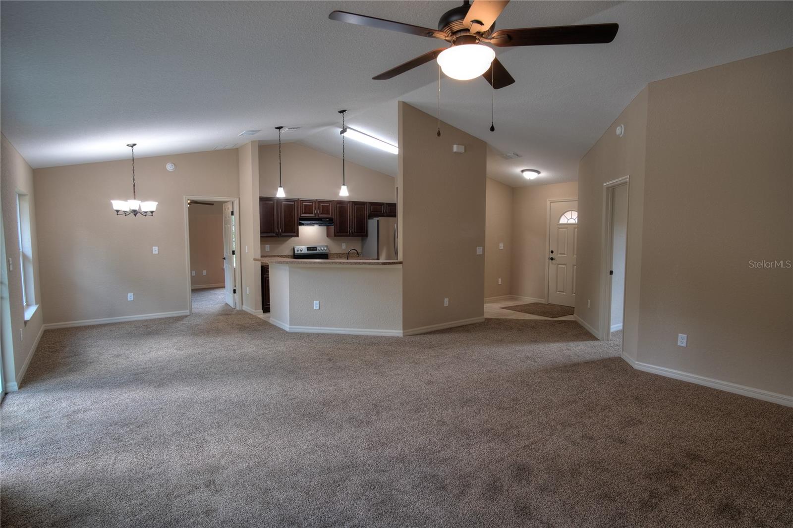 Image 2 of 20 For 16773 18th Avenue Road