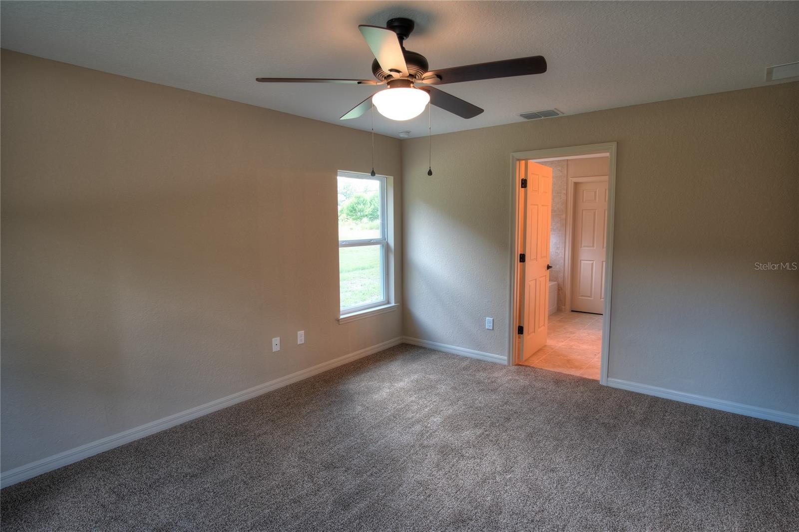 Image 5 of 20 For 16773 18th Avenue Road