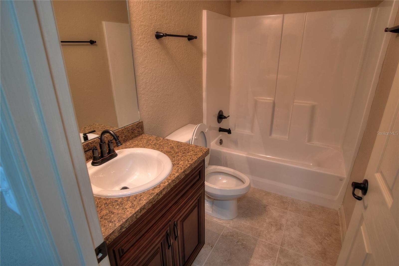 Image 9 of 20 For 16773 18th Avenue Road