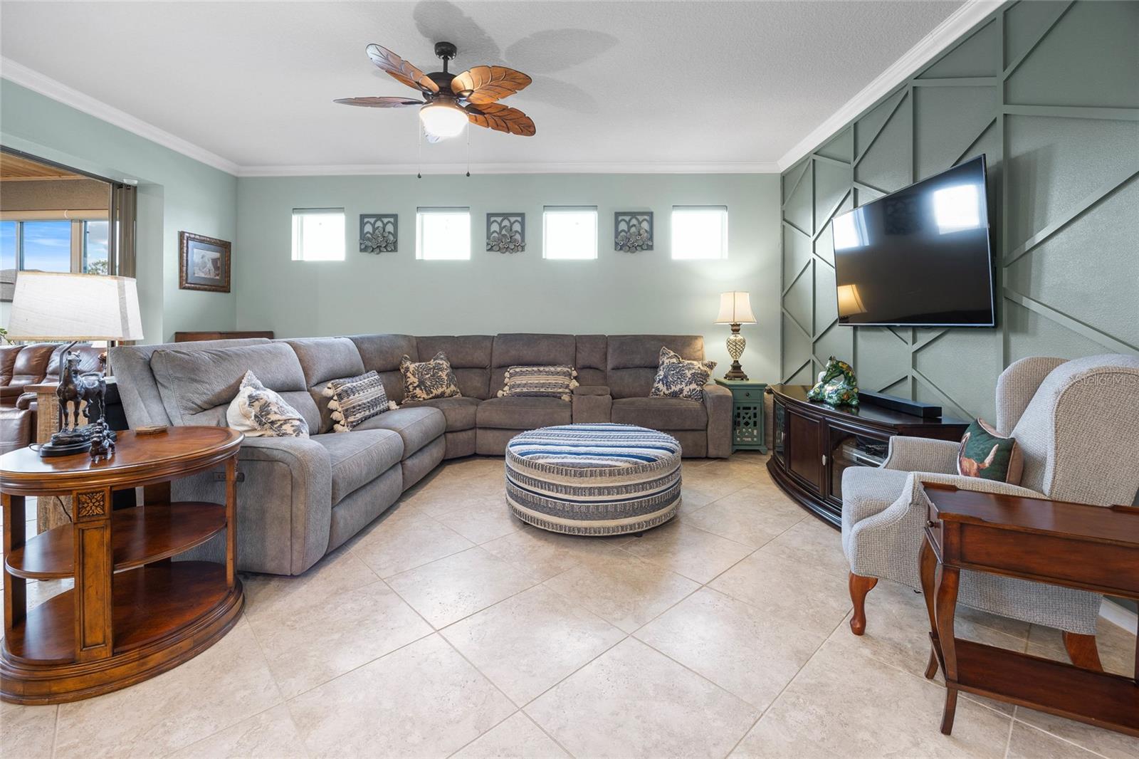 Image 12 of 52 For 9646 67th Street