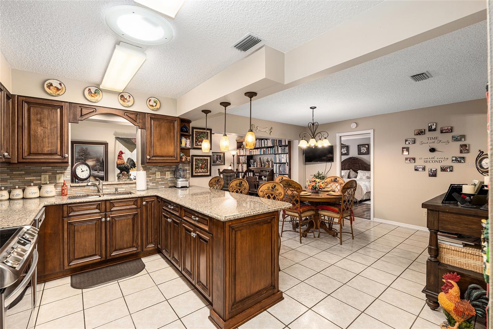 Image 15 of 38 For 9155 83rd Court C