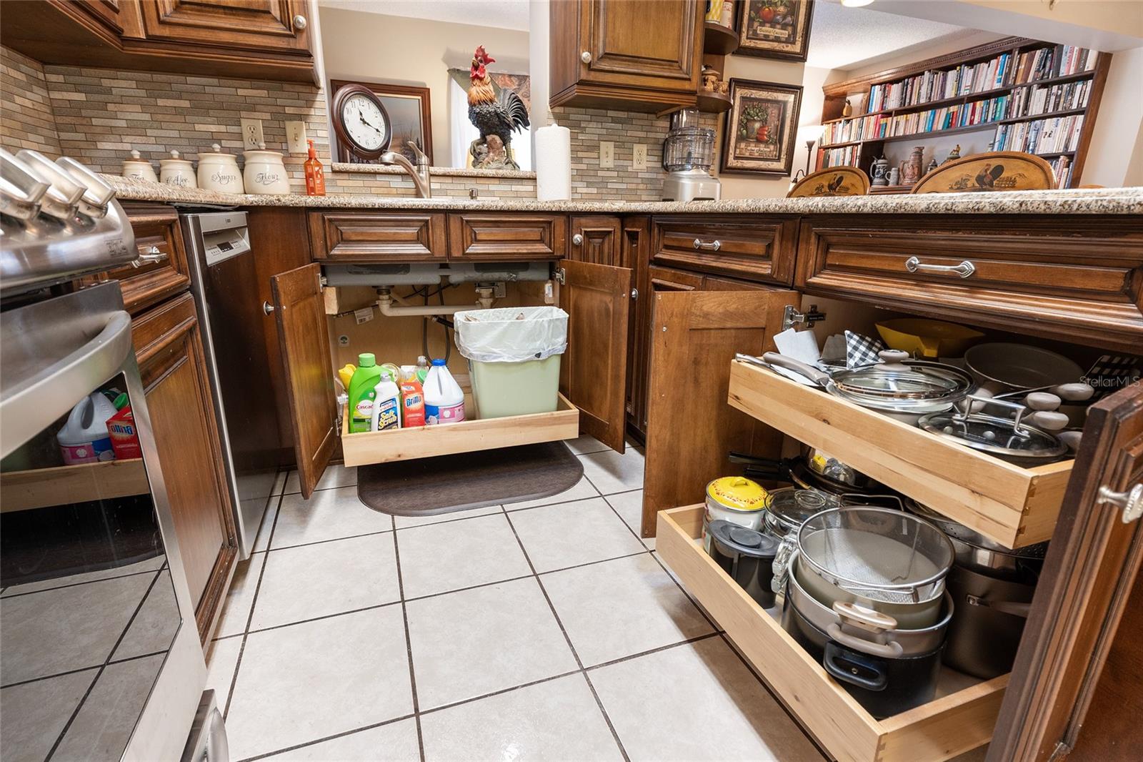 Image 18 of 38 For 9155 83rd Court C