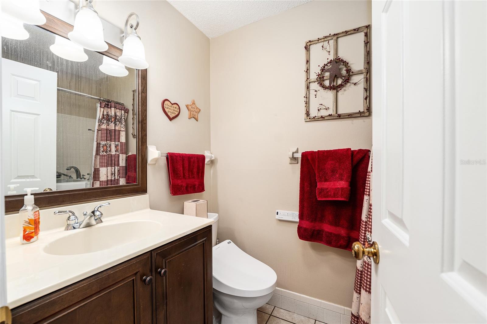 Image 27 of 38 For 9155 83rd Court C