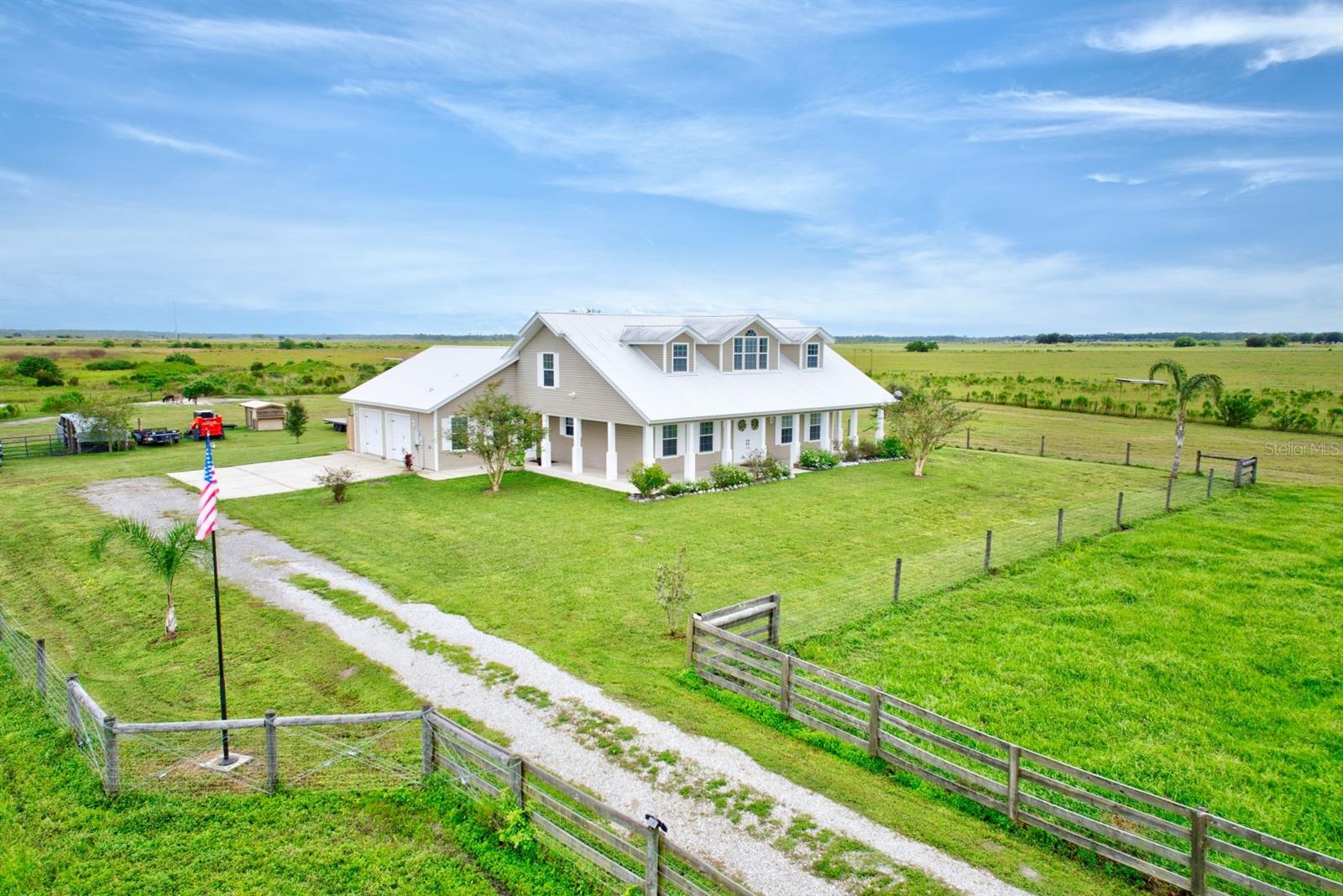 Image 3 of 54 For 6307 Johnston Road