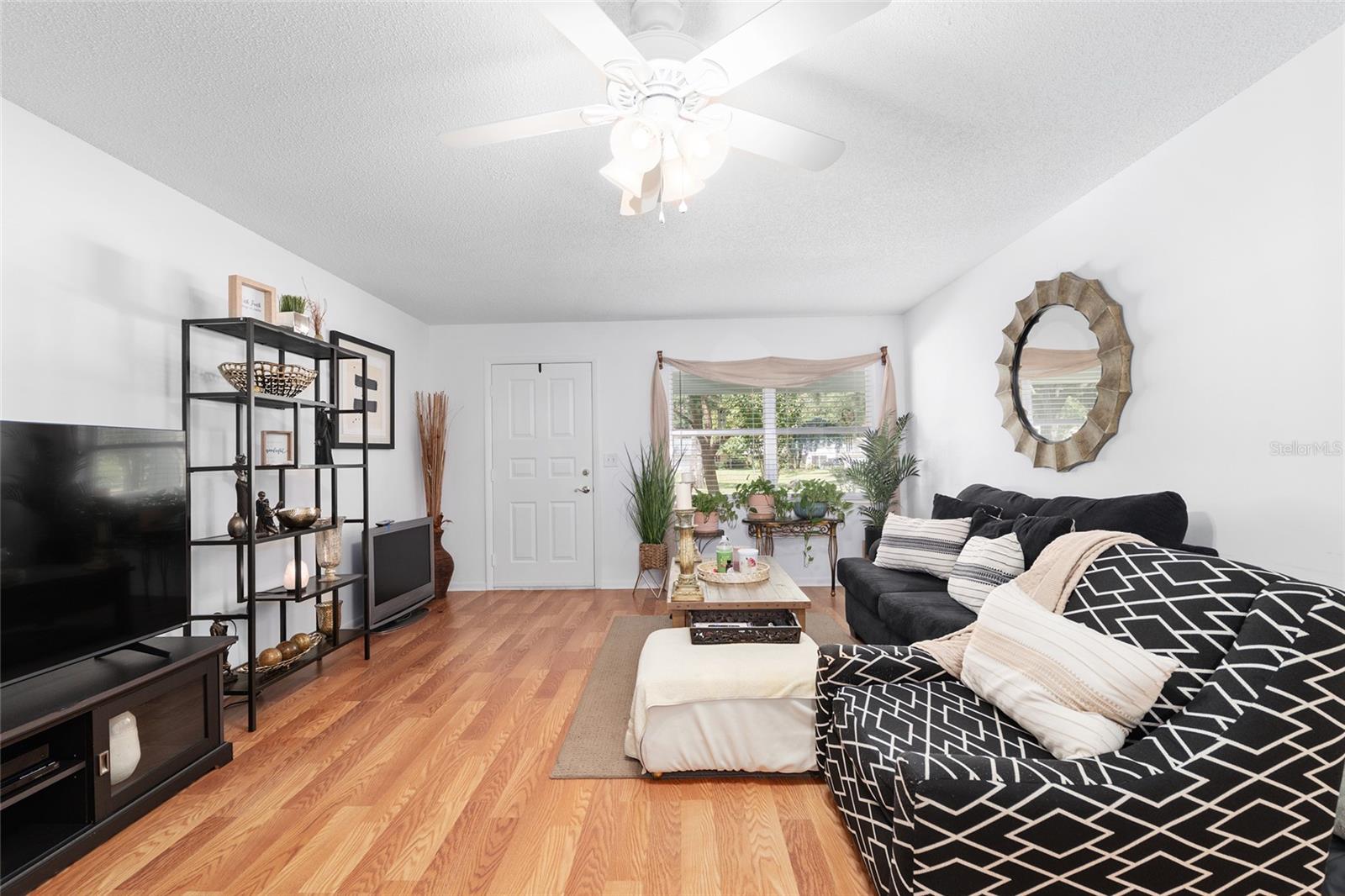 Image 16 of 47 For 8580 97th Lane Road D