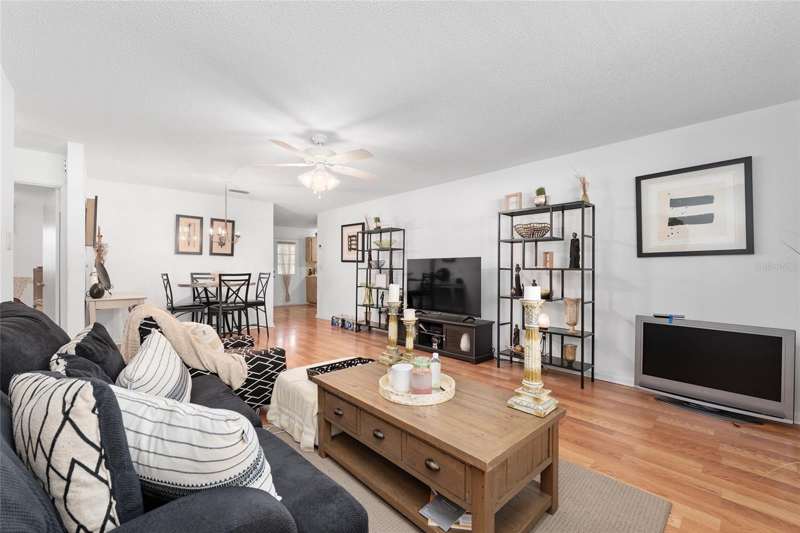 Image 18 of 47 For 8580 97th Lane Road D