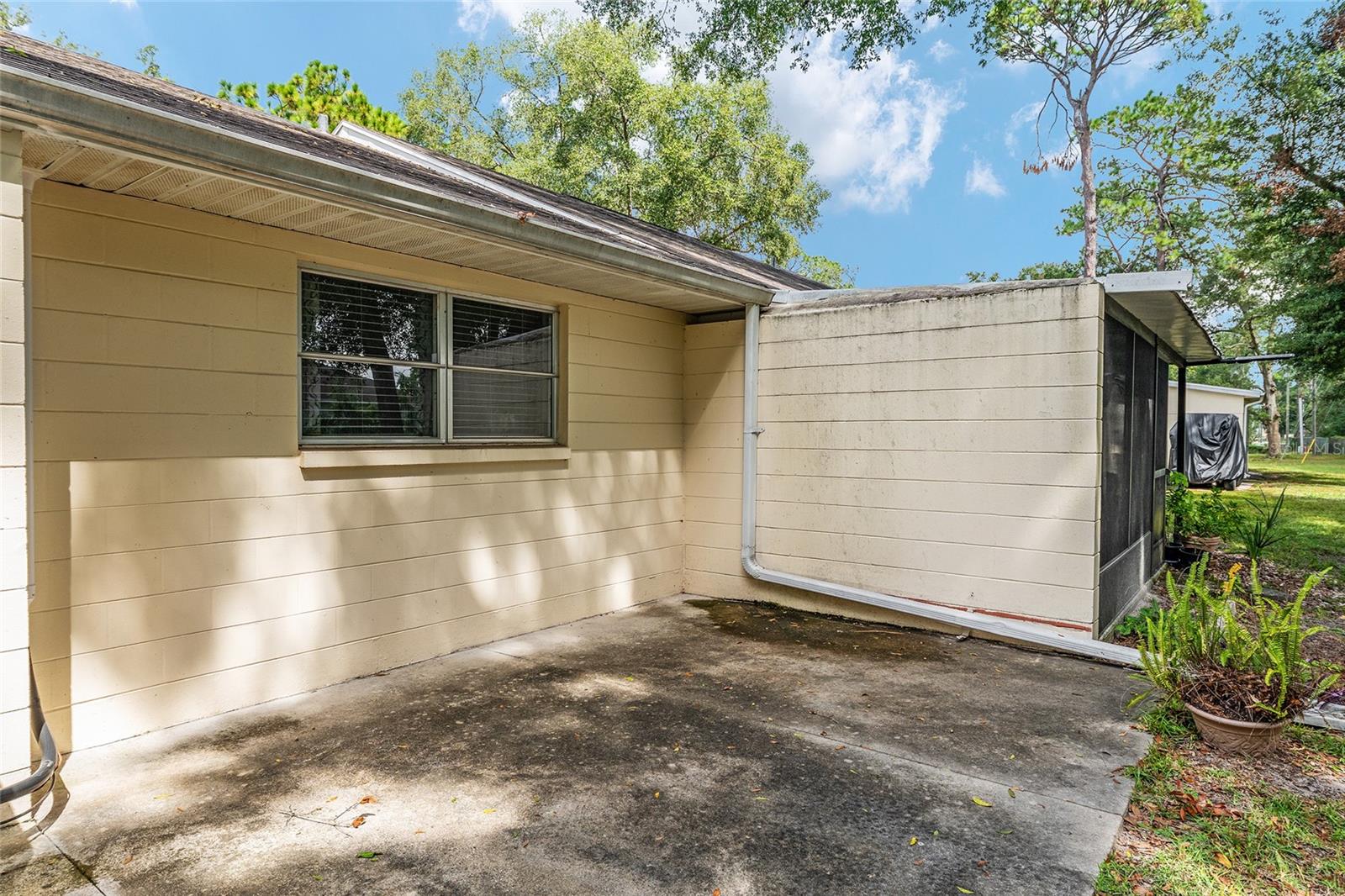 Image 40 of 47 For 8580 97th Lane Road D