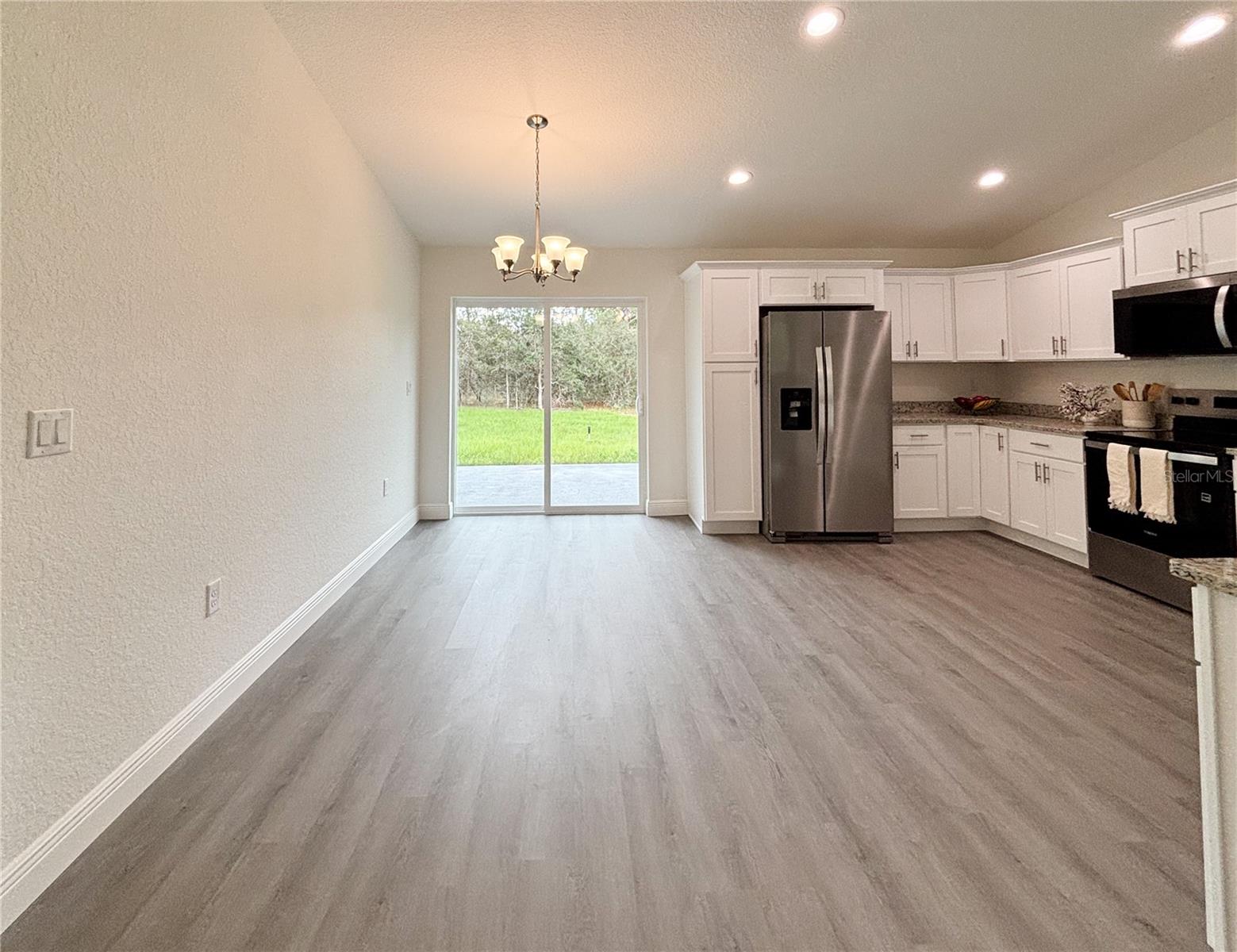 Image 21 of 72 For 2529 Breezy Point Drive