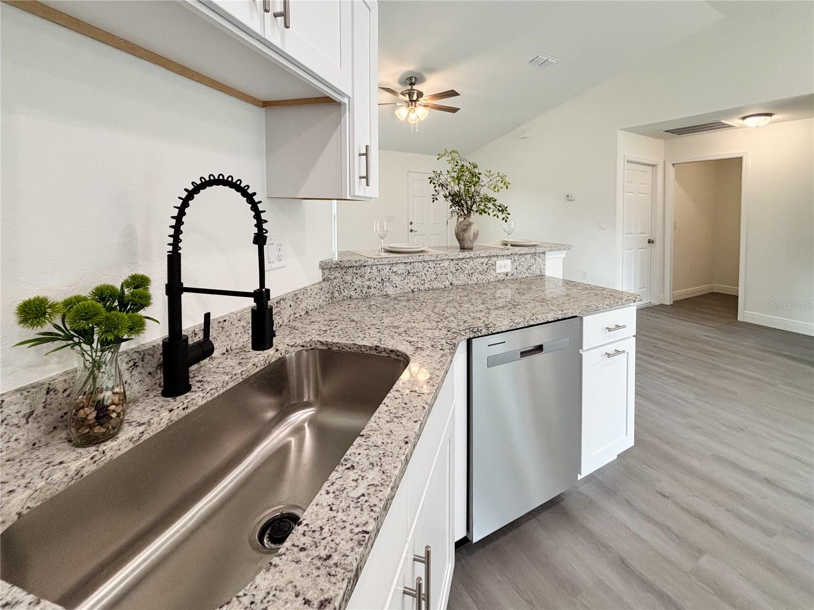 Image 25 of 72 For 2529 Breezy Point Drive