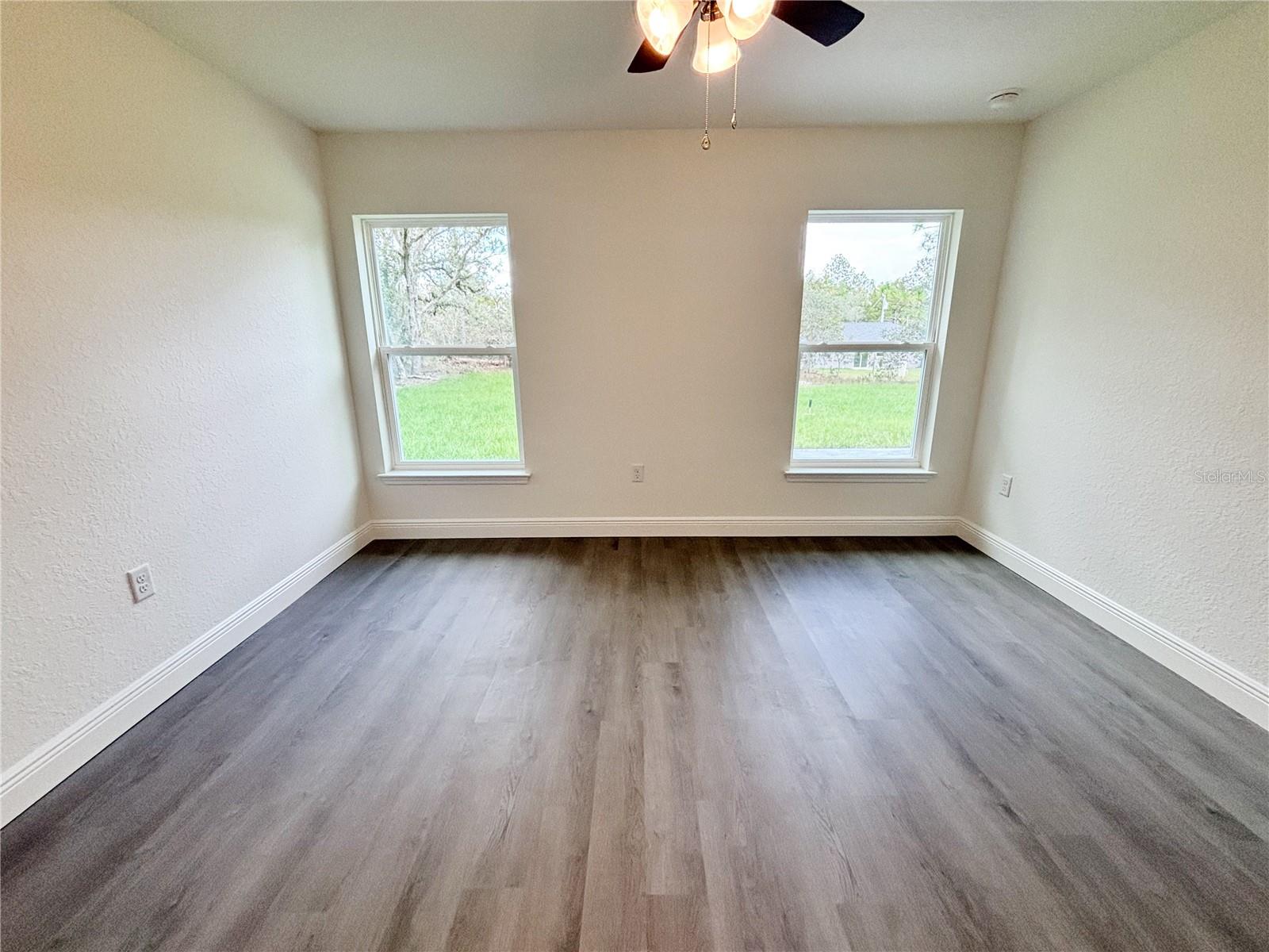 Image 36 of 72 For 2529 Breezy Point Drive