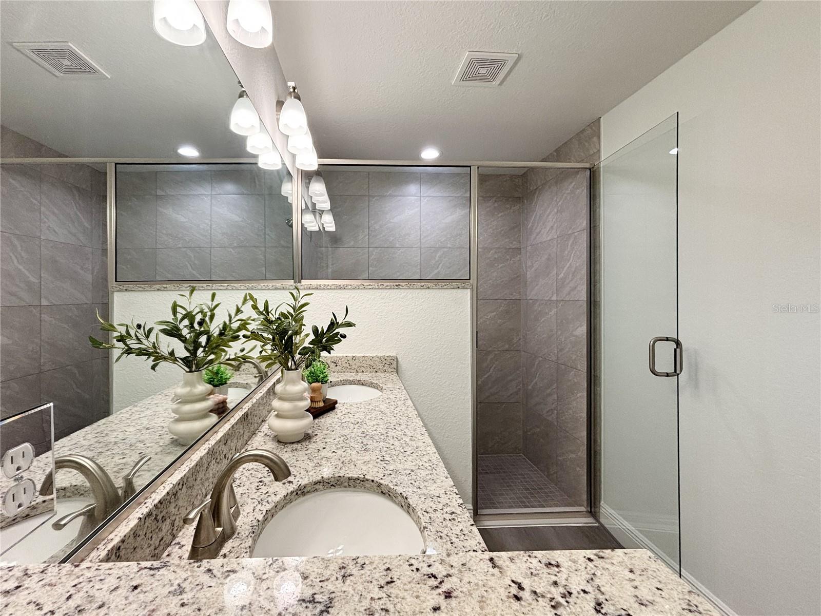 Image 46 of 72 For 2529 Breezy Point Drive