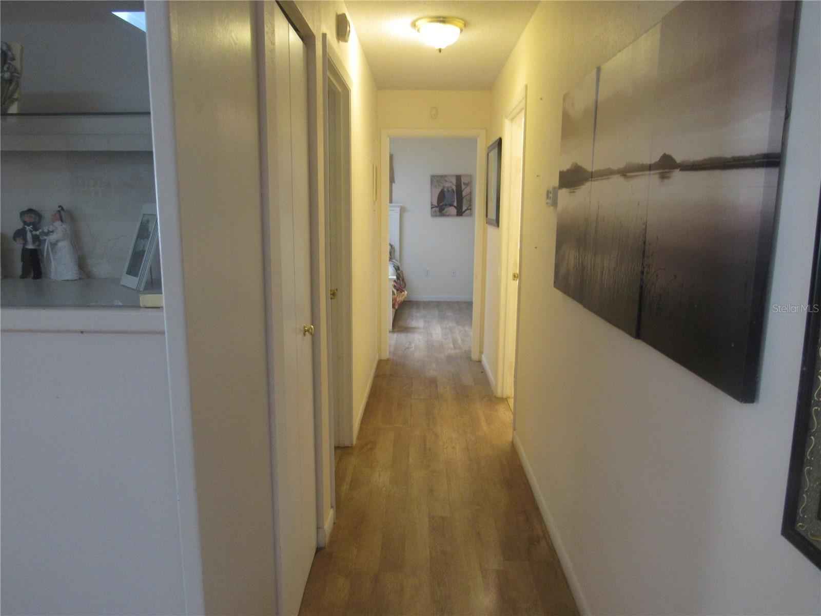 Image 17 of 24 For 8942 109th Lane