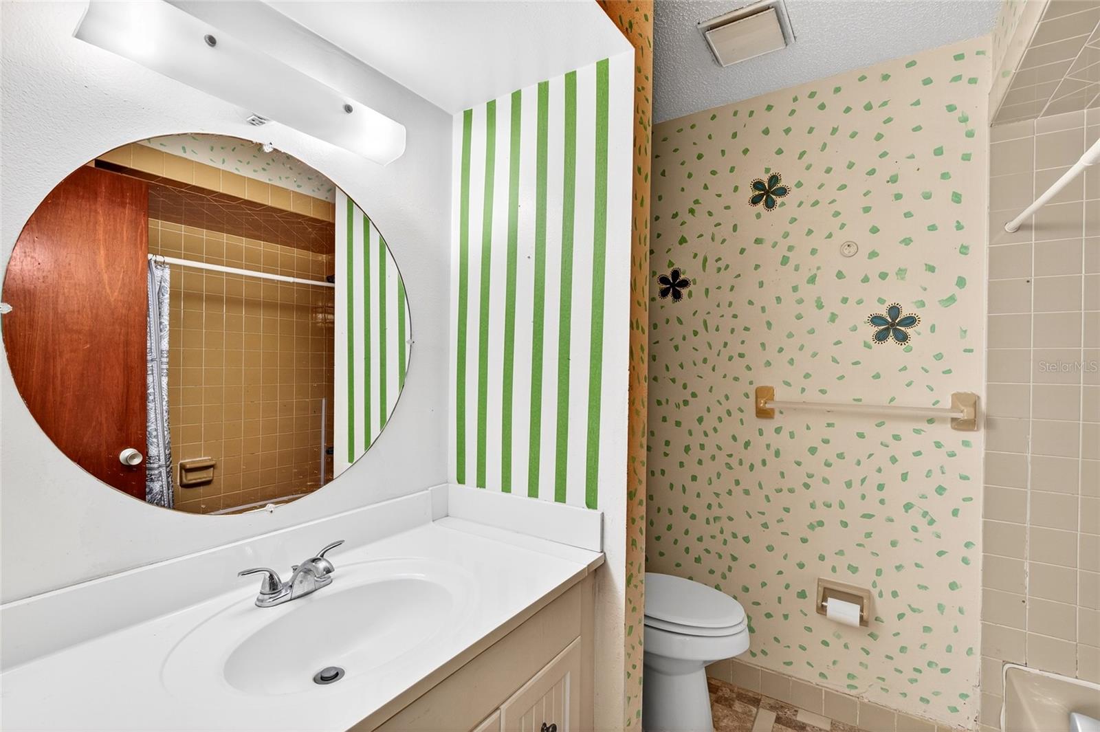 Image 25 of 53 For 6226 122nd Lane