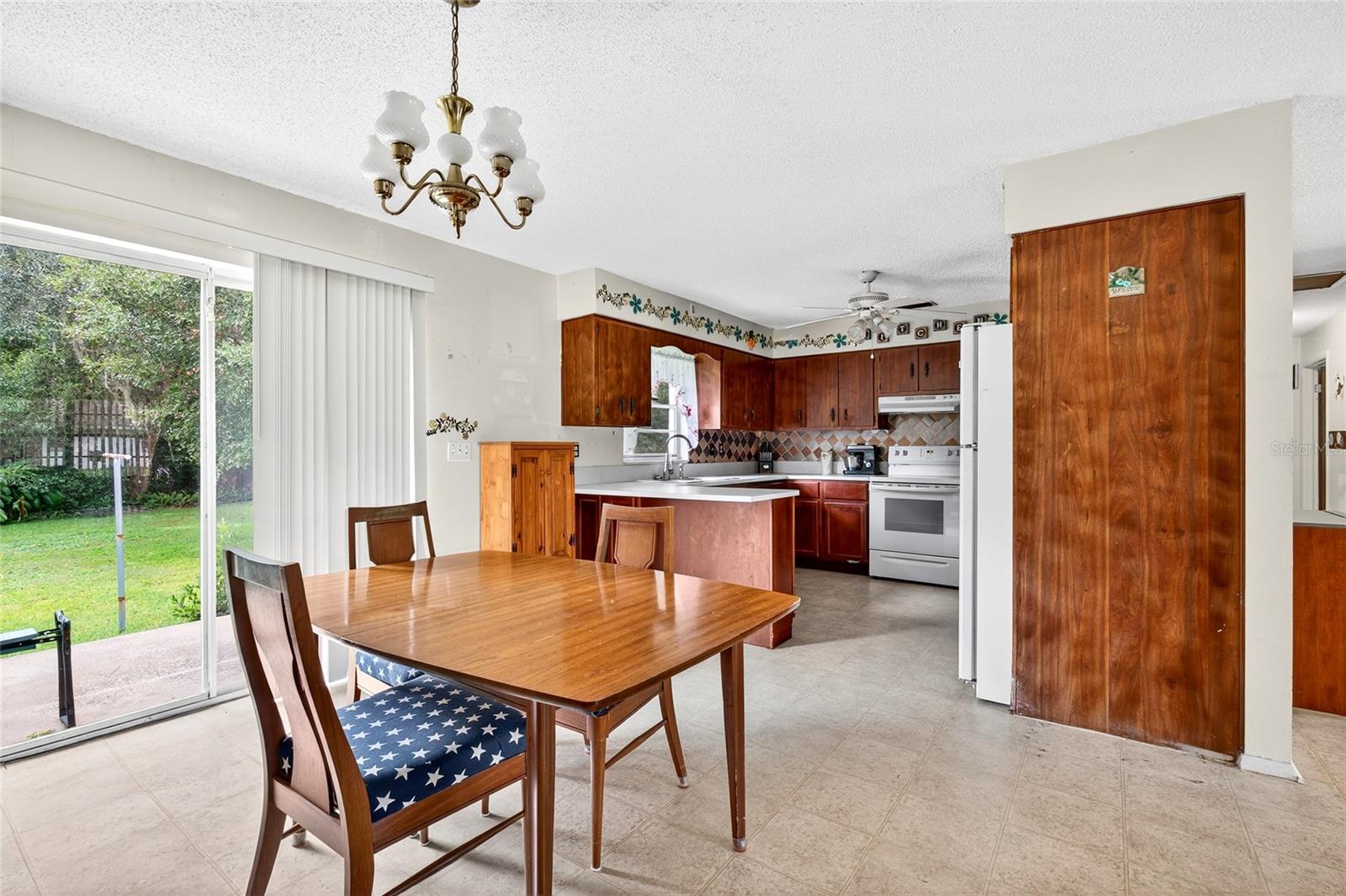 Image 28 of 53 For 6226 122nd Lane