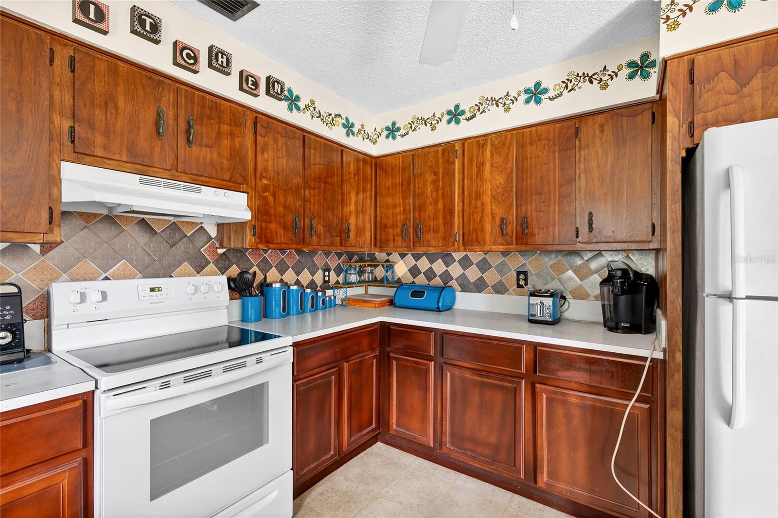 Image 29 of 53 For 6226 122nd Lane