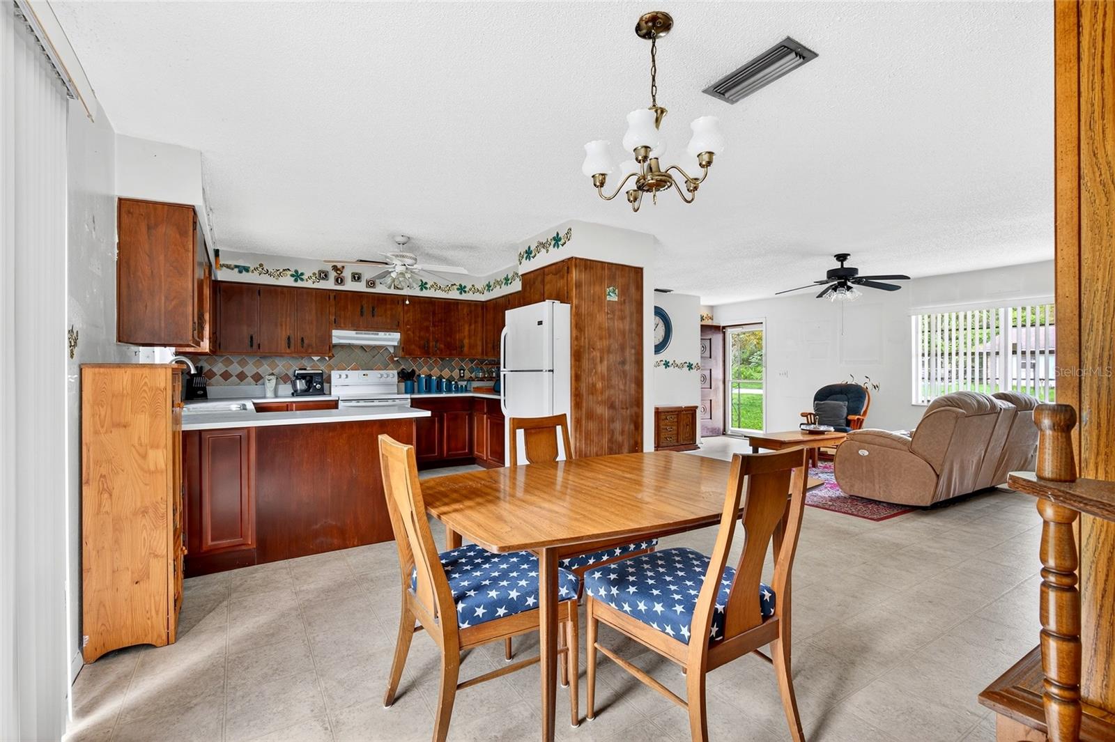 Image 33 of 53 For 6226 122nd Lane