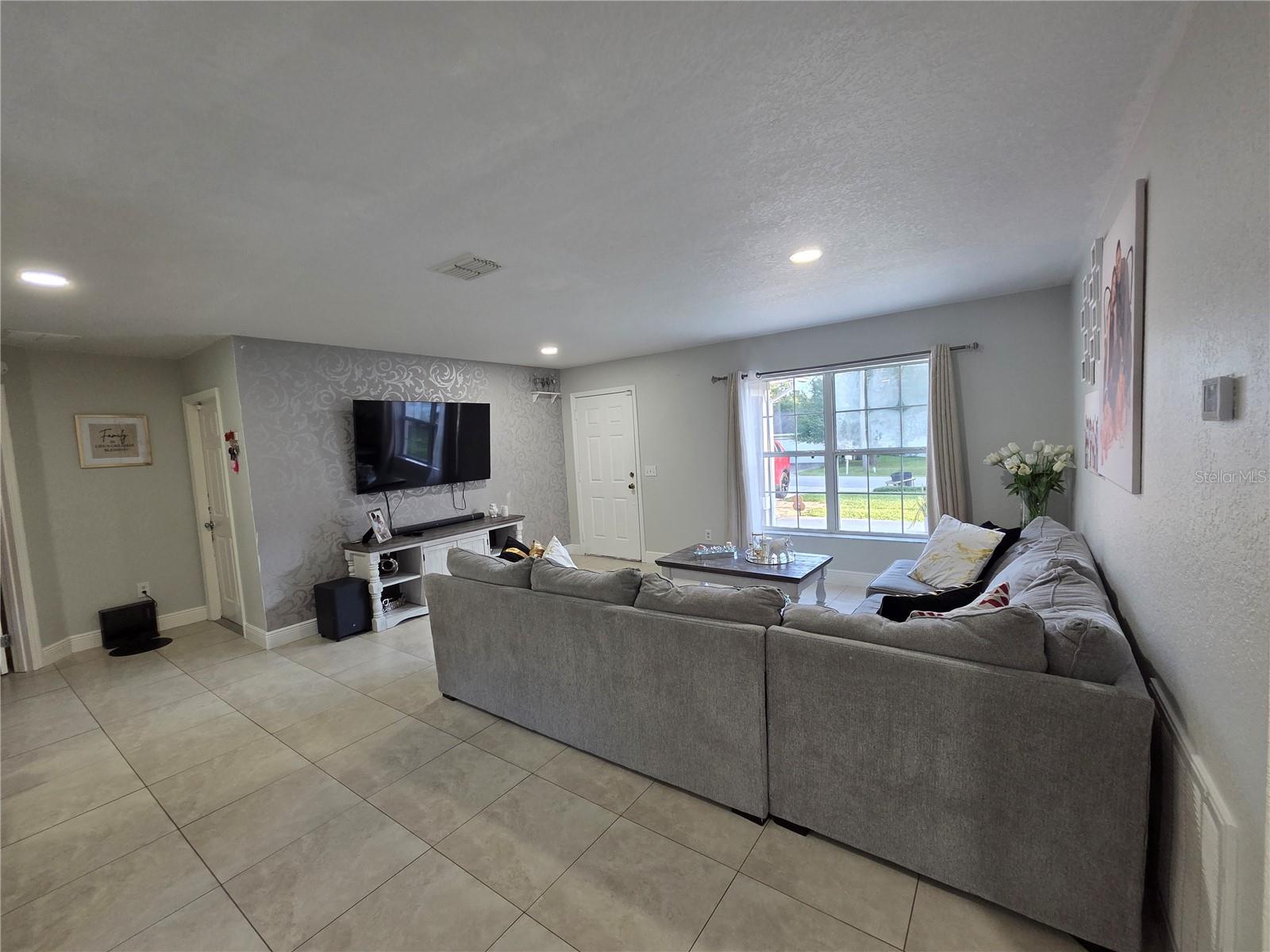 Image 7 of 23 For 6535 65th Street