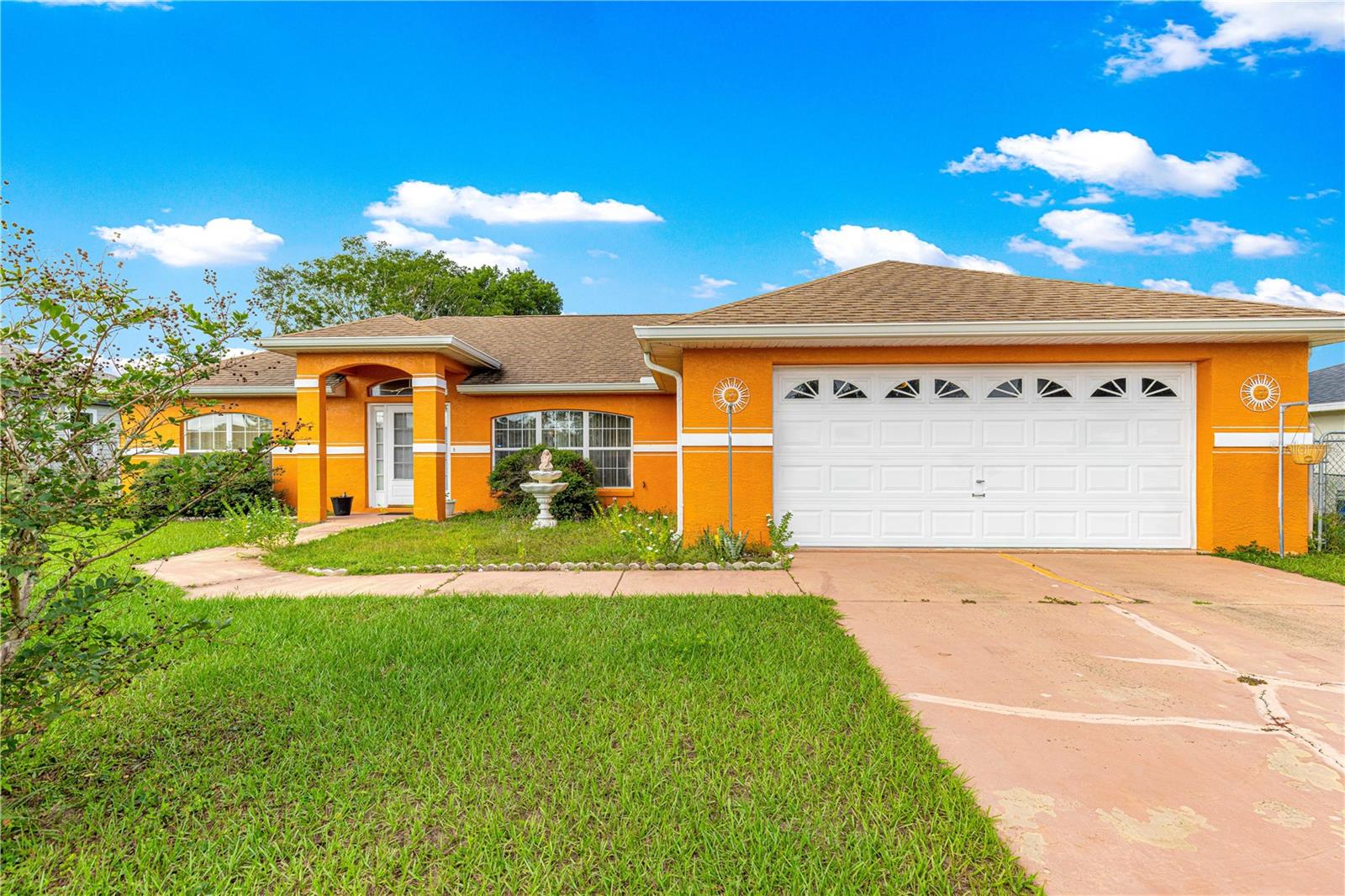 Image 36 of 39 For 416 Marion Oaks Lane