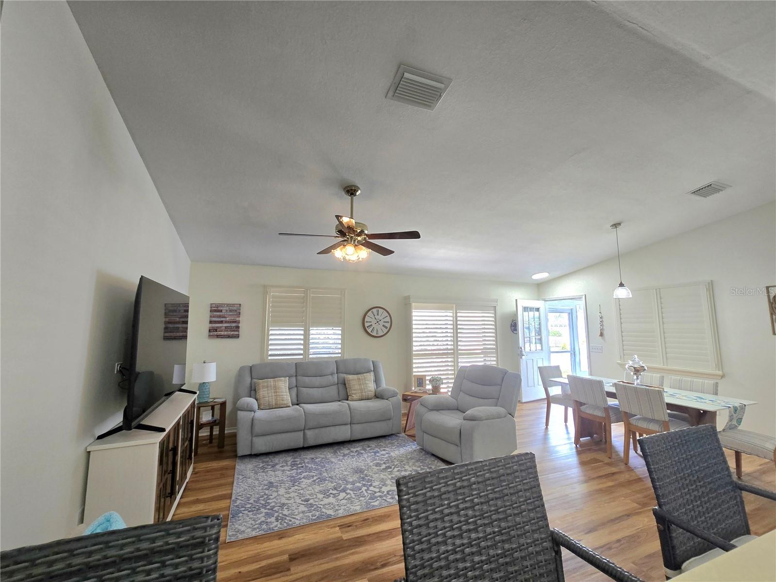 Image 3 of 15 For 16900 81st Ellerslie Court