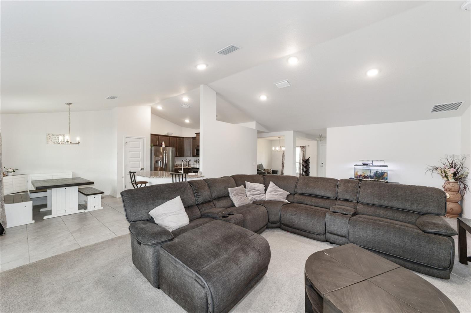 Image 11 of 35 For 9197 49th Avenue Road