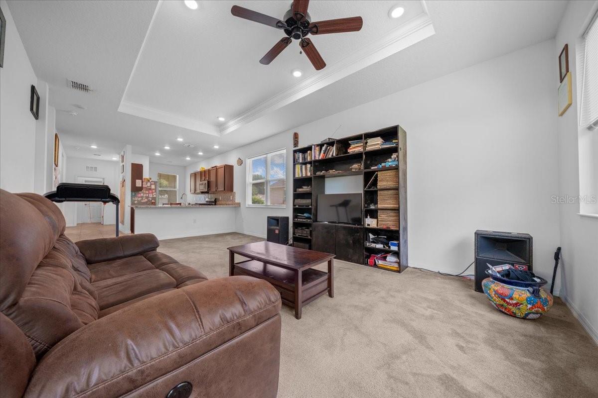 Image 9 of 25 For 8334 79th Circle