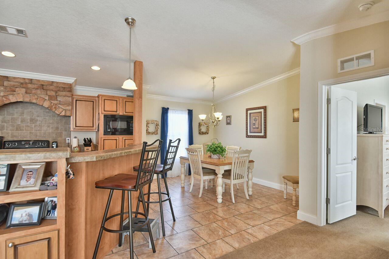 Image 11 of 36 For 6871 84th Place
