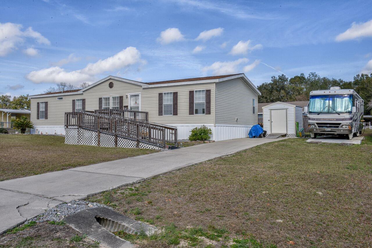 Image 5 of 36 For 6871 84th Place