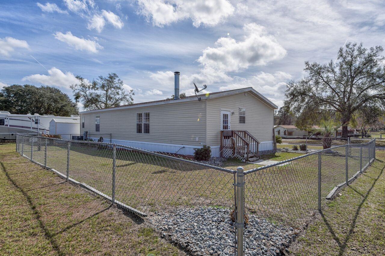 Image 6 of 36 For 6871 84th Place