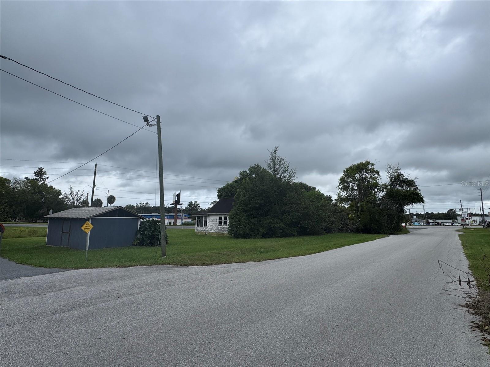 Image 6 of 6 For 6222 113th Street